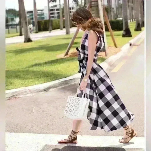 Ann Taylor Cotton Black White  Gingham Midi Dress Plaid Sleeveless size MPetite - Picture 7 of 13